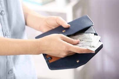 the latest salaries for cabin crew